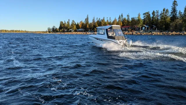 Sandström Ultra 57 Cabin kabinebåd – overnatkahyt