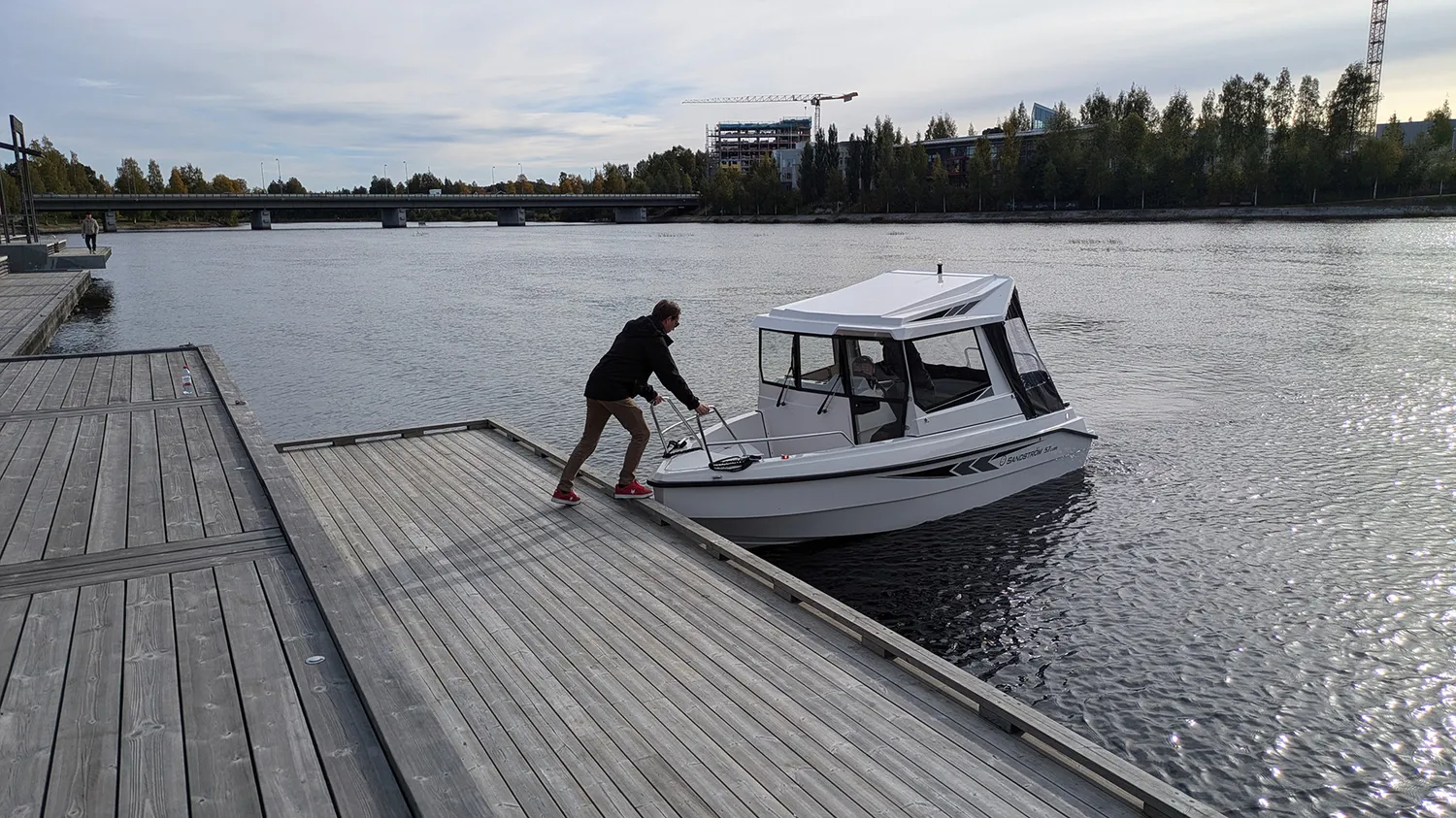 Sandström Ultra 57 Cabin kabinebåd – overnatkahyt